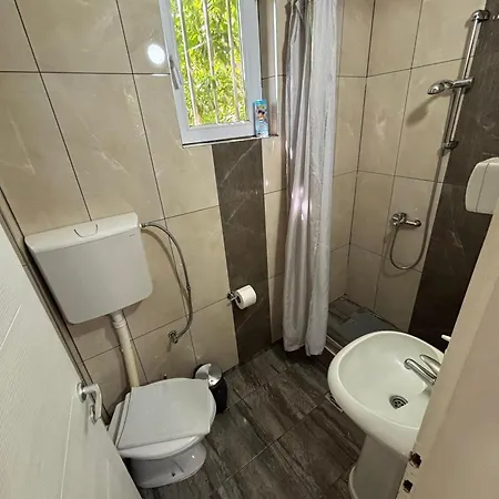 Dody Апартаменты Лесковац